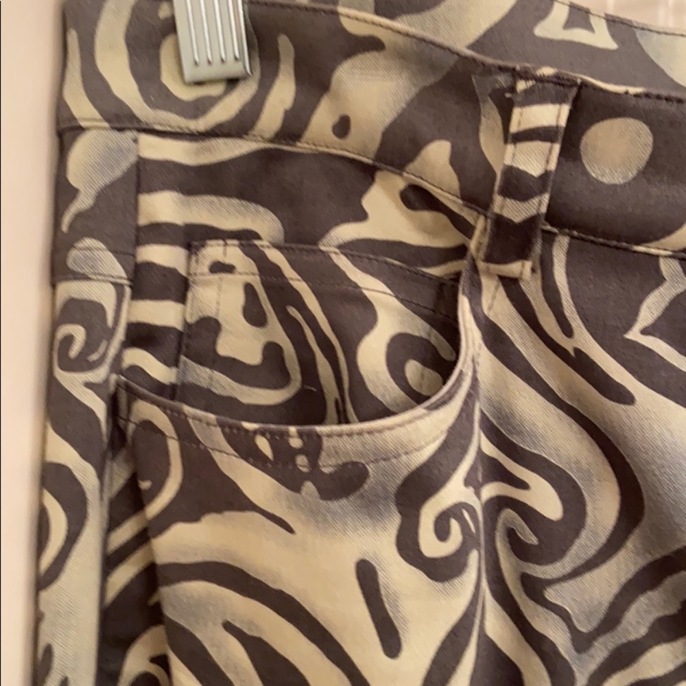 Pants - Picture 3 of 6
